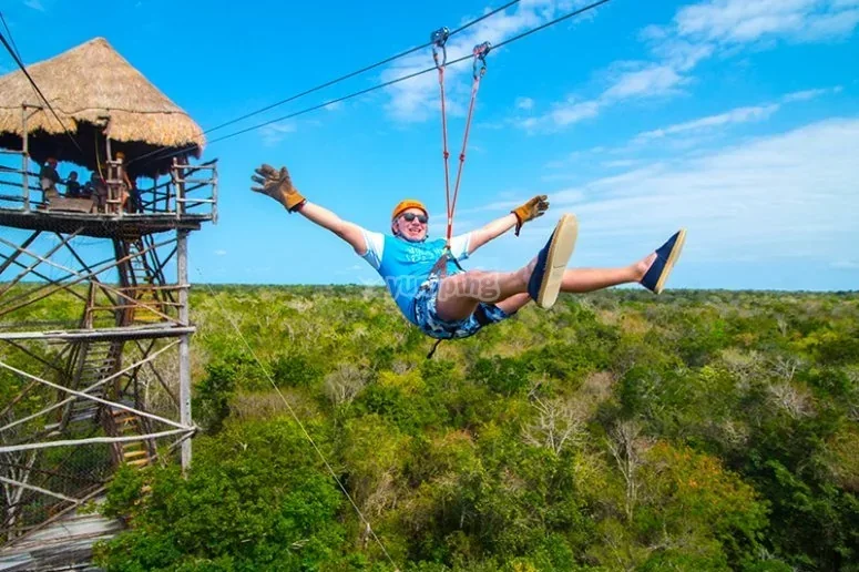 Casa Tortuga Plus — cenotes, tirolese e pranzo