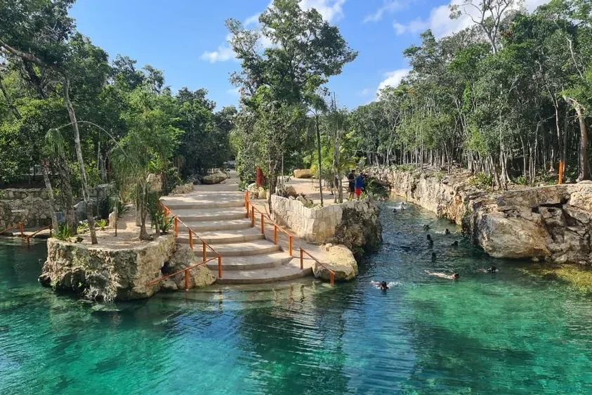 Casa Tortuga Plus — cenotes, tirolese e pranzo