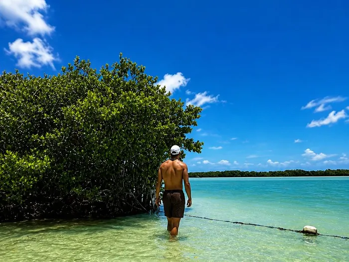 Daniel a Holbox