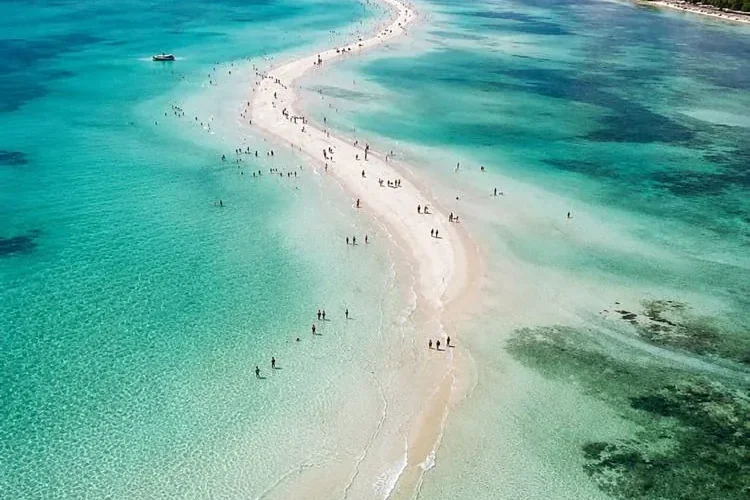 Isola di Holbox e mare caraibico